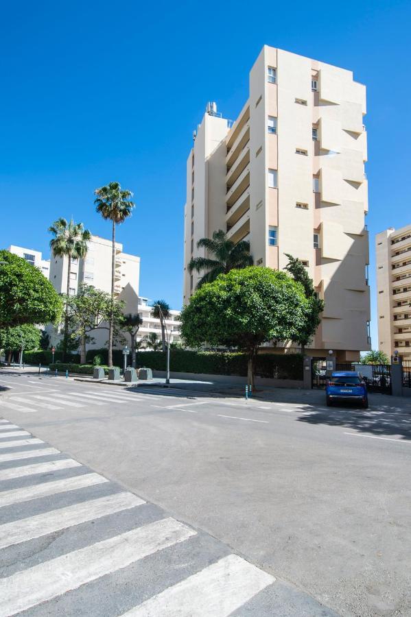 Cibeles...Estudio En El Paseo Maritimo....Wifi 마르베야 외부 사진